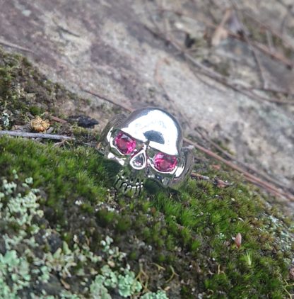 Skull Ring with Red Eyes