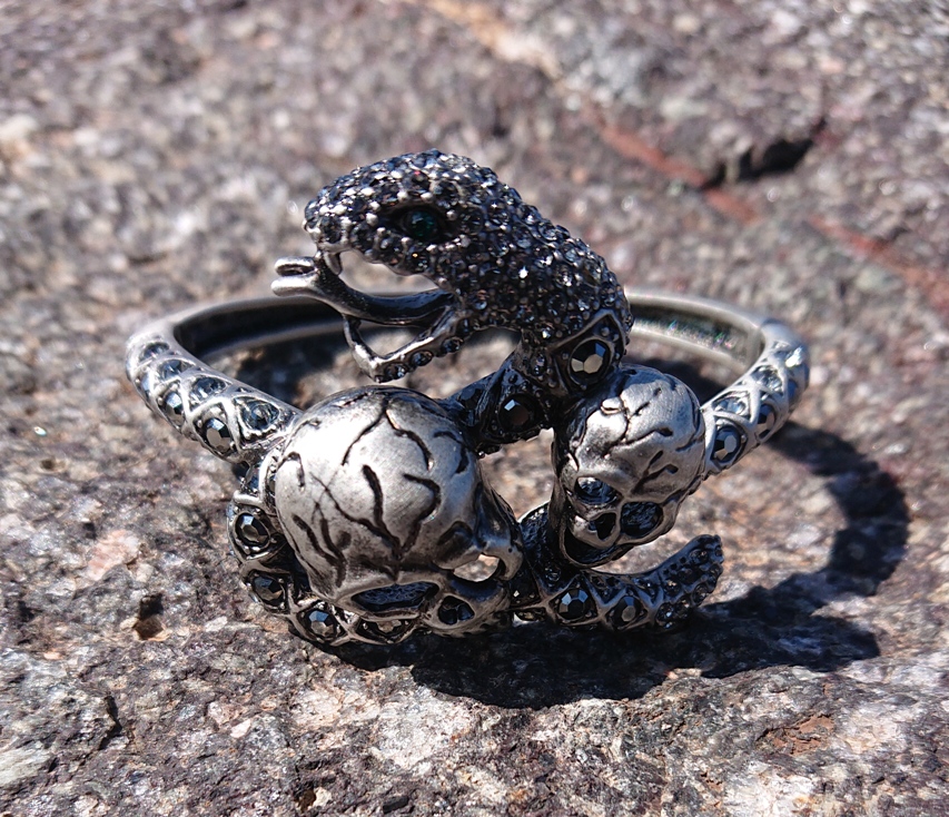 Snake Bangle ⋆ Swords Magic And Dragons