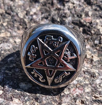 Pentagram Ring