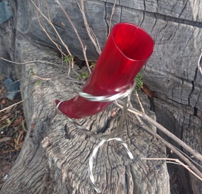 Red Drinking horn with stand