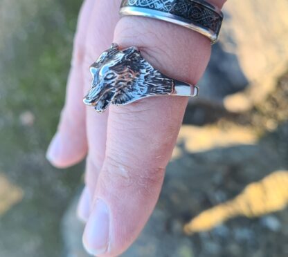 Wild Wolf Ring