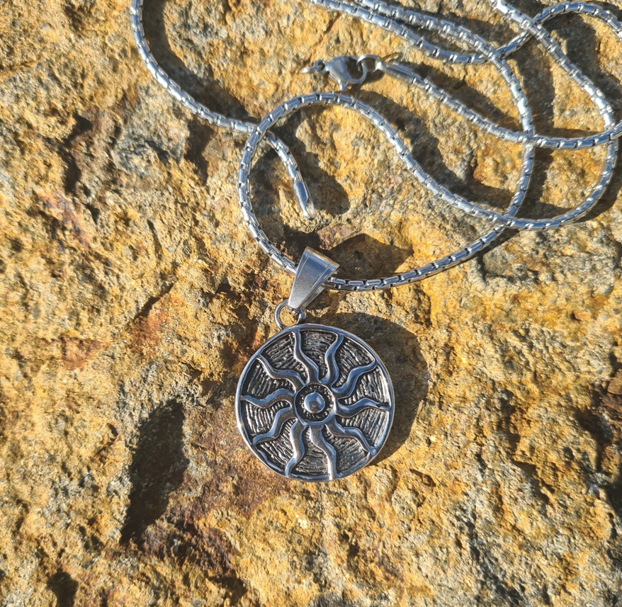 Stainless Steel Sun Necklace ⋆ Swords Magic And Dragons